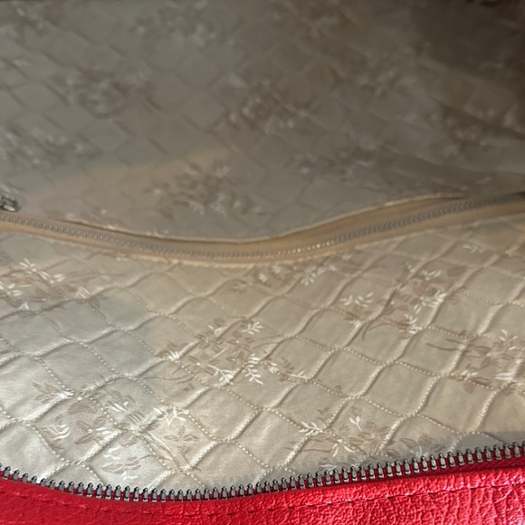 🍒✈️Vintage American Tourister "Tiara" Cherry Red Carry on Bag - Picture 8 of 12